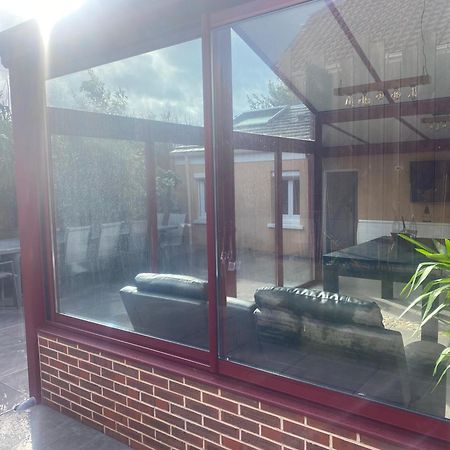 Dependance Avec Billard A Proximite Zenith Rouen Hotel Le Grand Quevilly Bagian luar foto